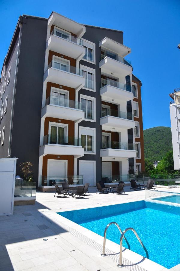 Chill And Go Aparthotel Budva Exterior photo